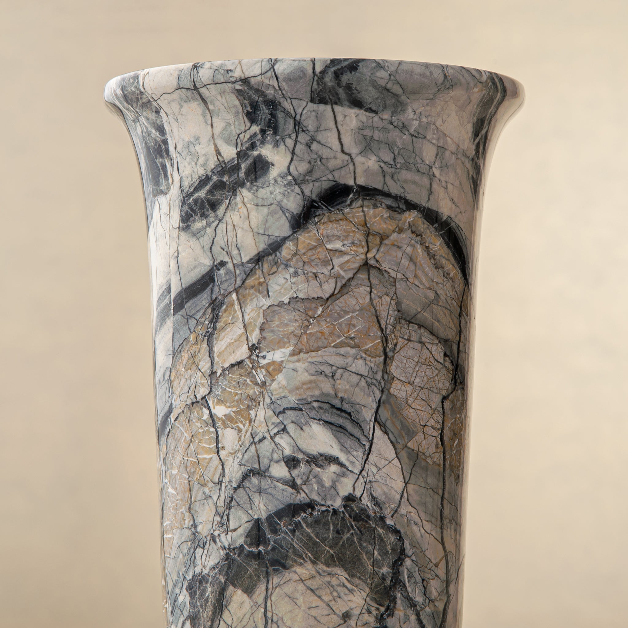 Virello Vase