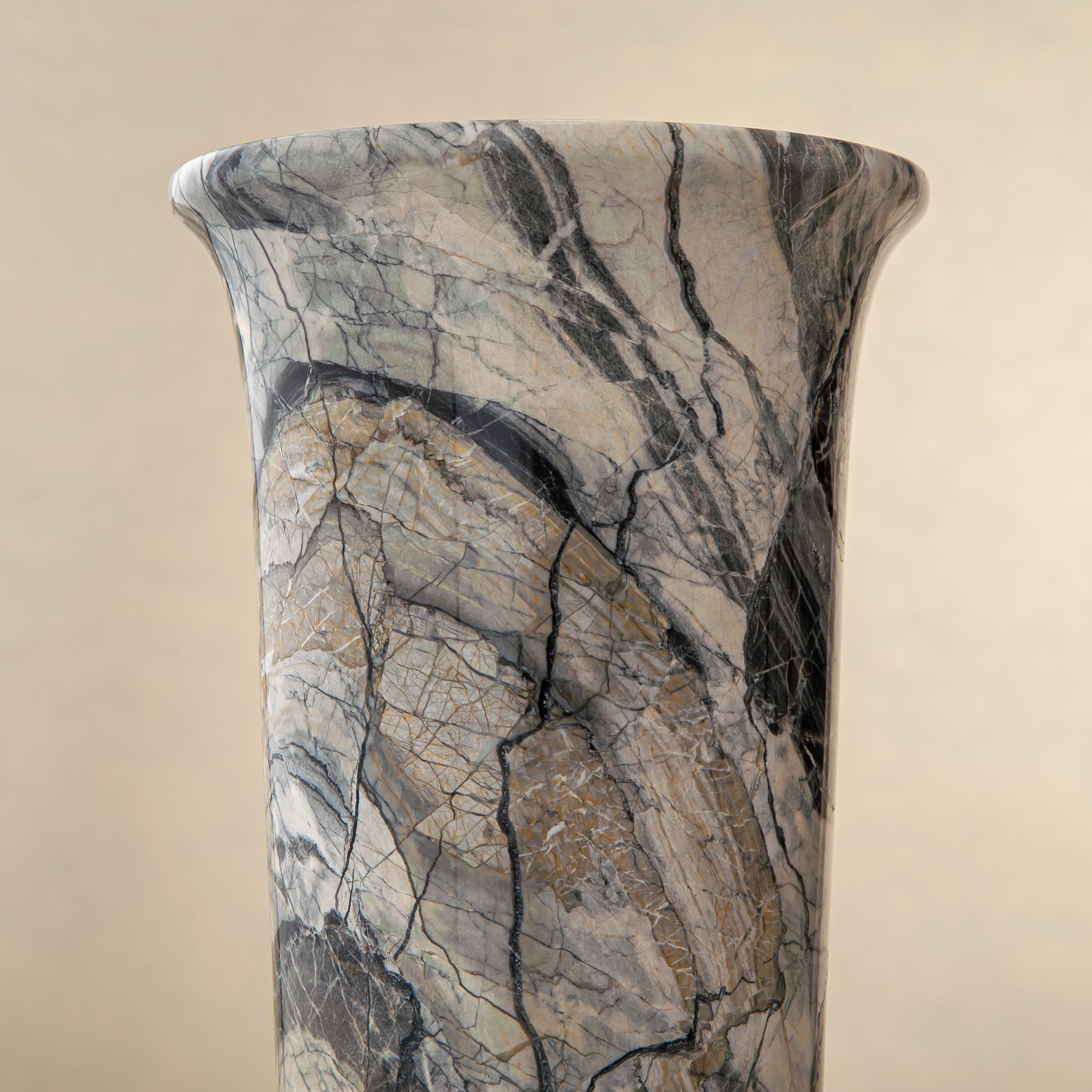 Virello Vase