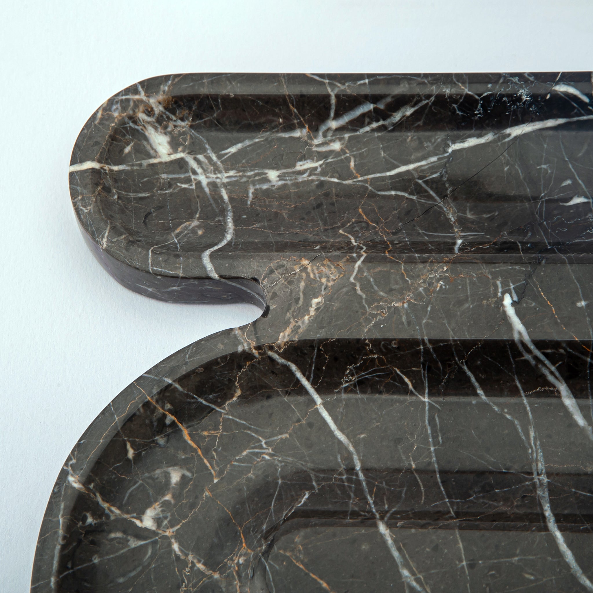 Serpentine Tablett Groß