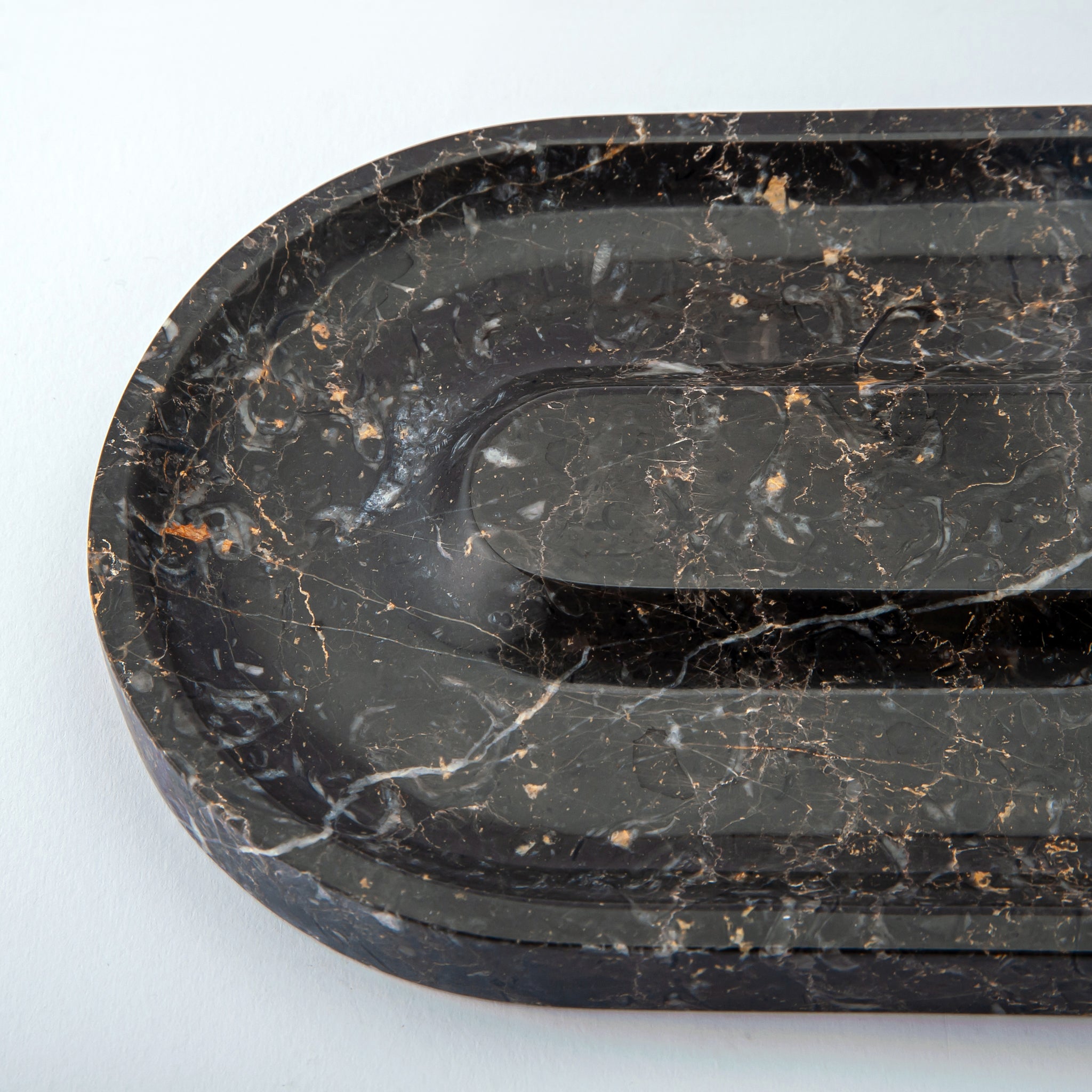 Serpentine Tray Medium