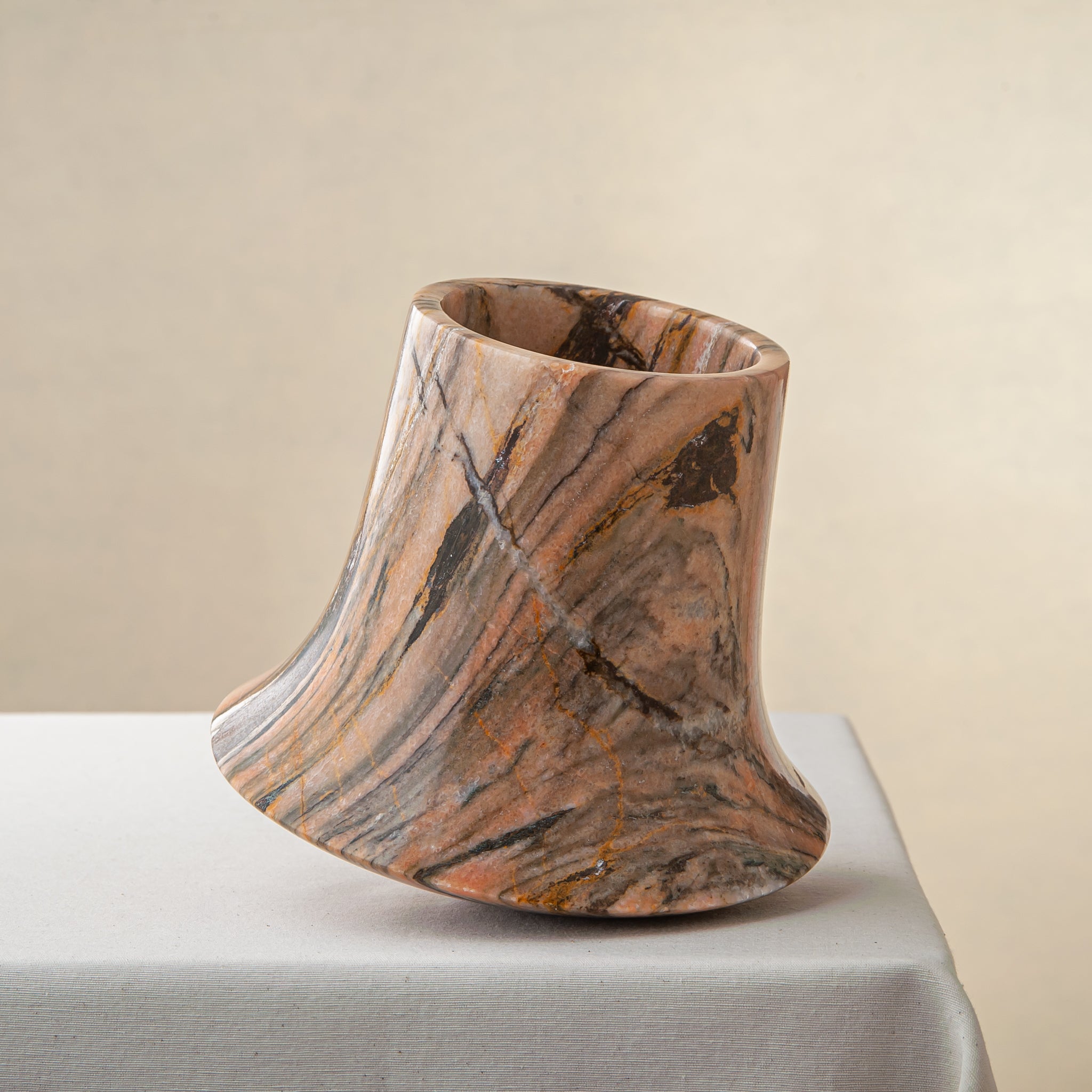 Ambrin Vase
