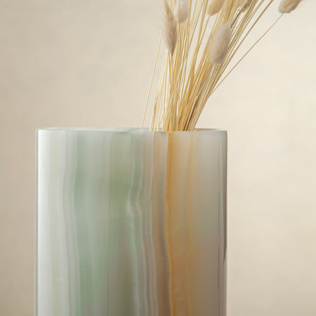 Velario Vase