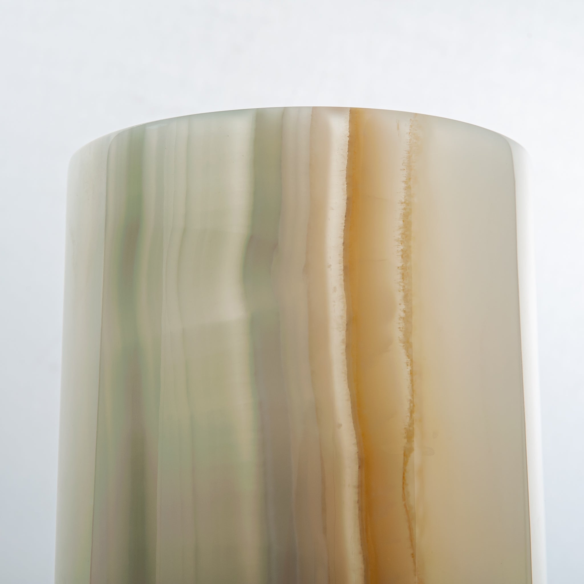 Velario Vase