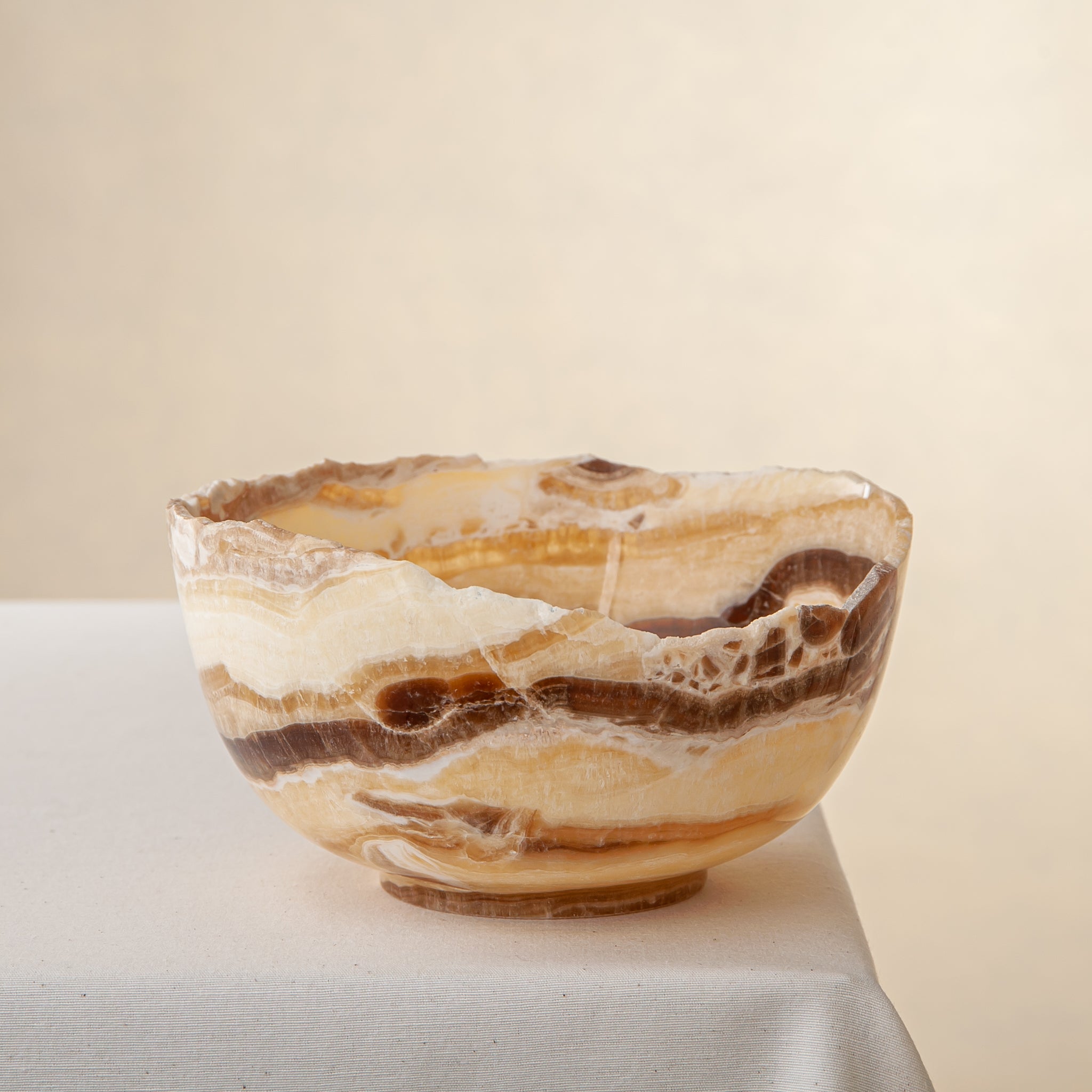 Onythea Bowl