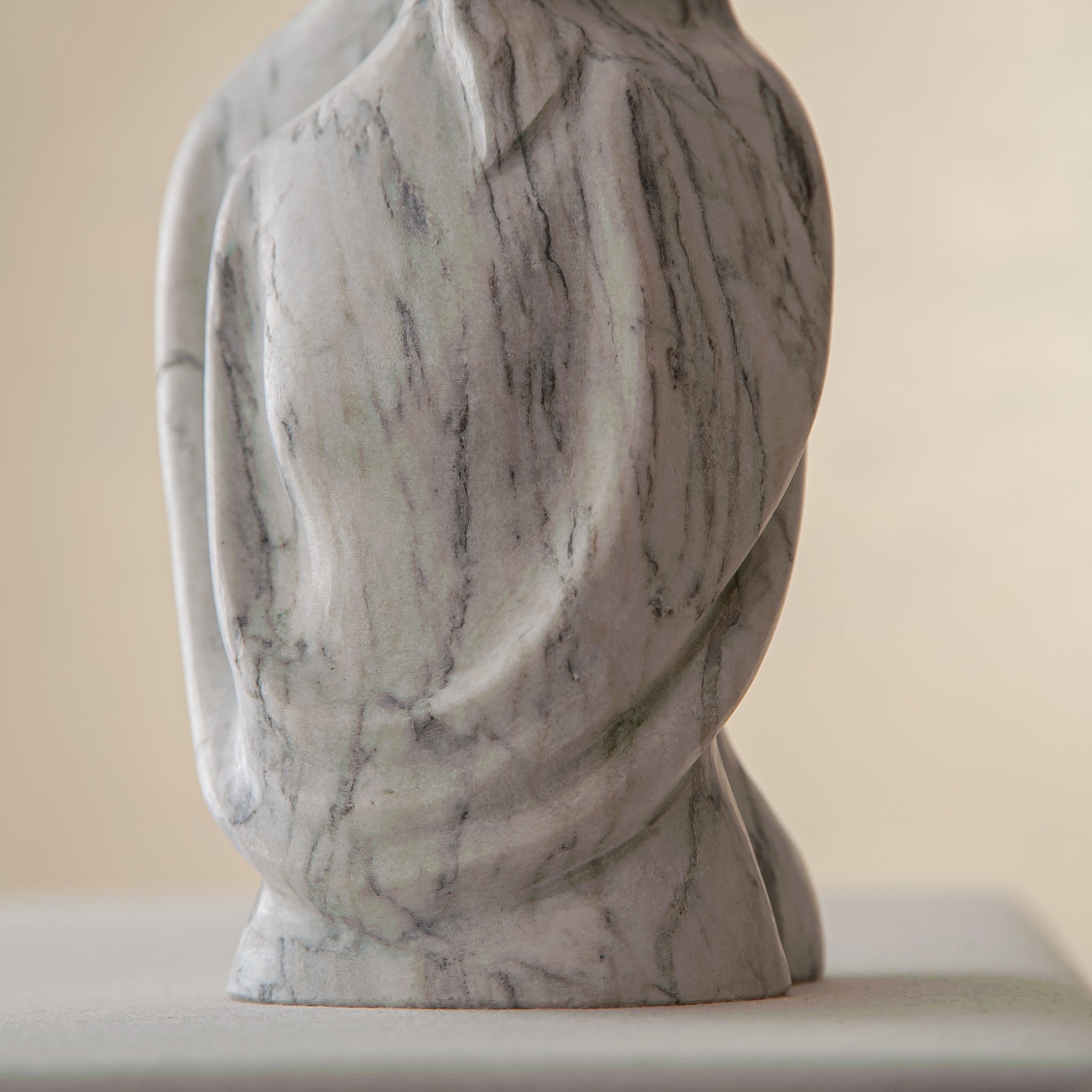 Embrace Eternal Skulptur