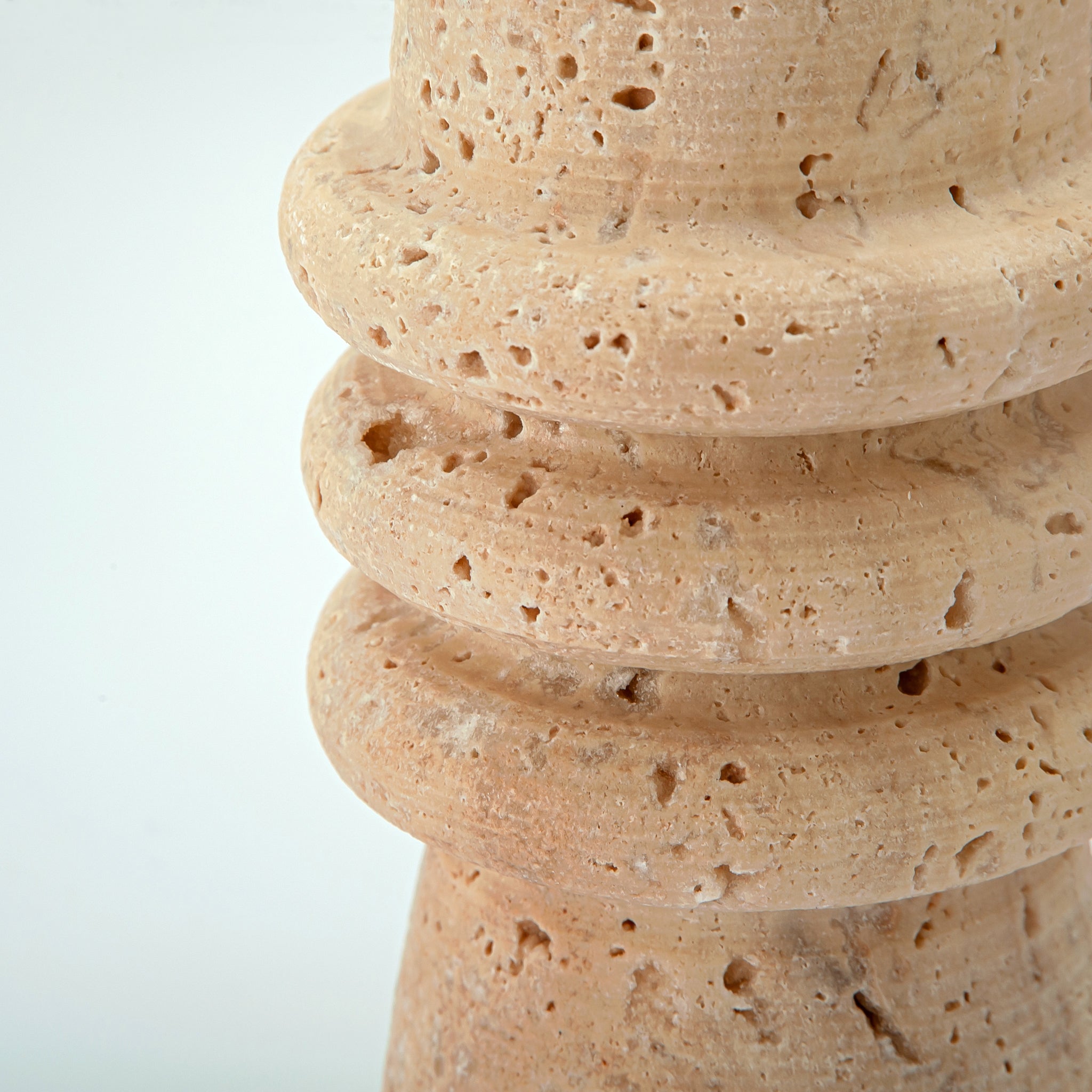 Saturn Vase Extra 