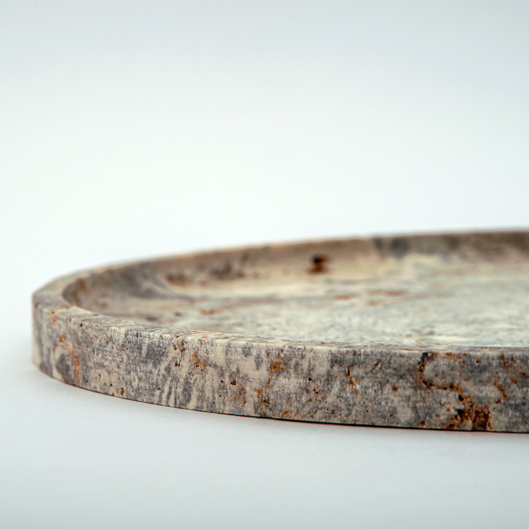 Vareen Tray