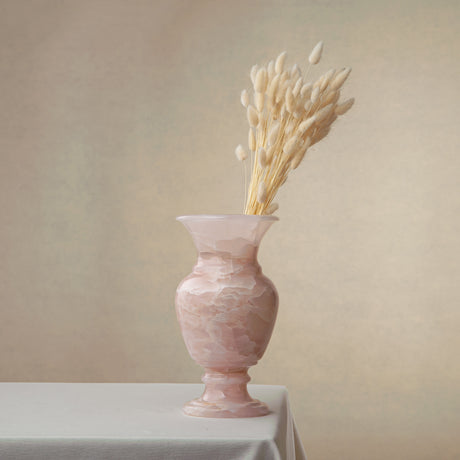 Blushé Vase