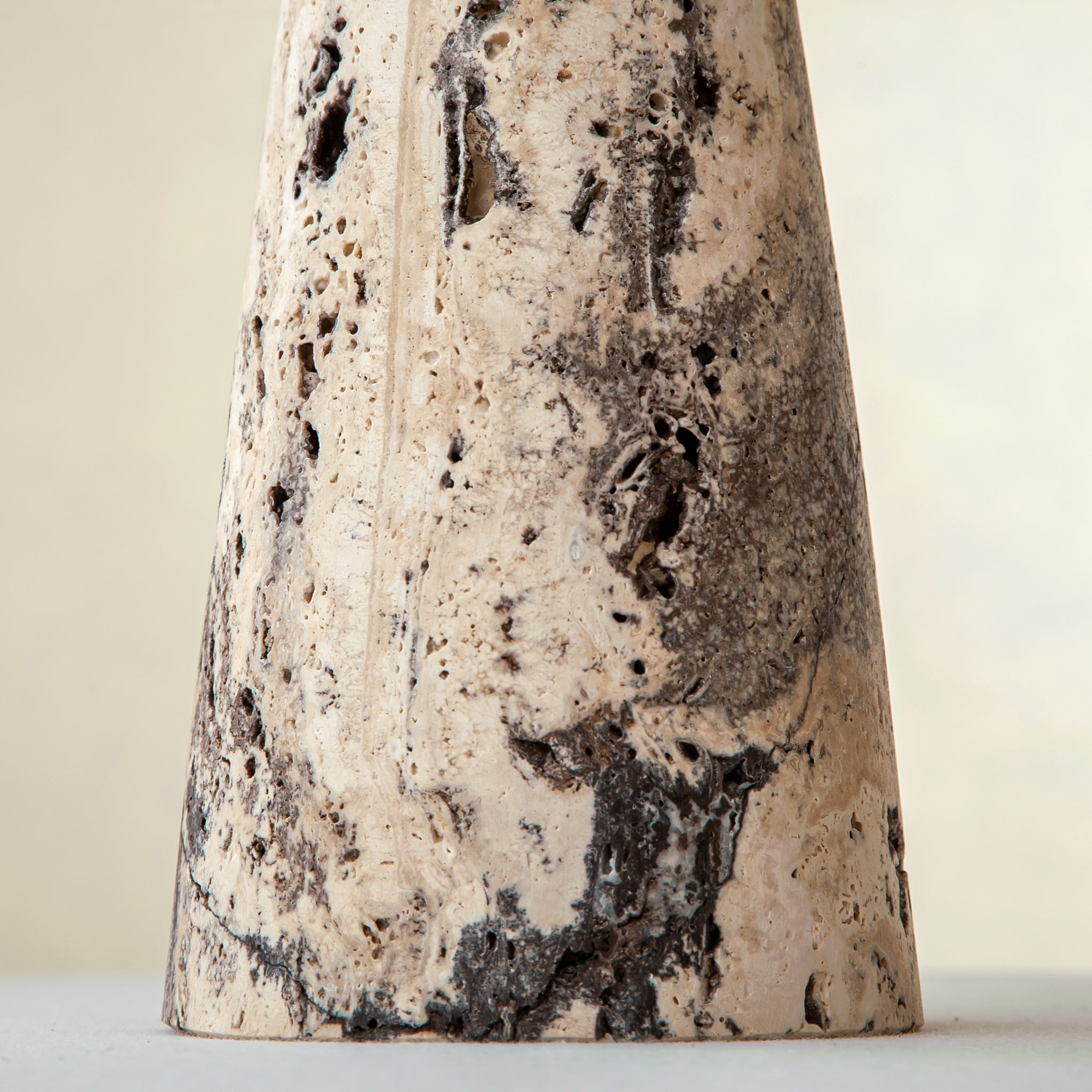 Argentis Vase