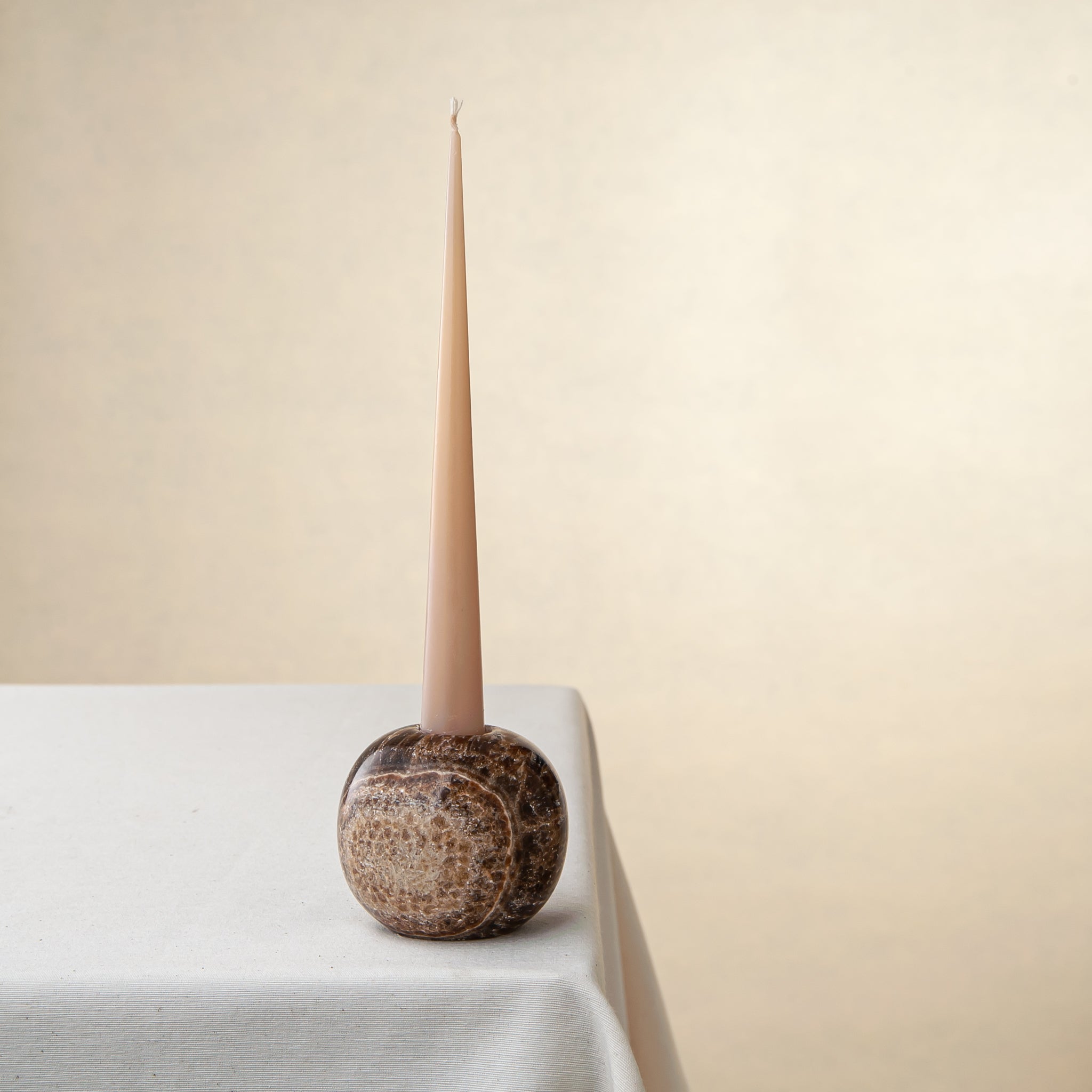 Fondale Candle holder