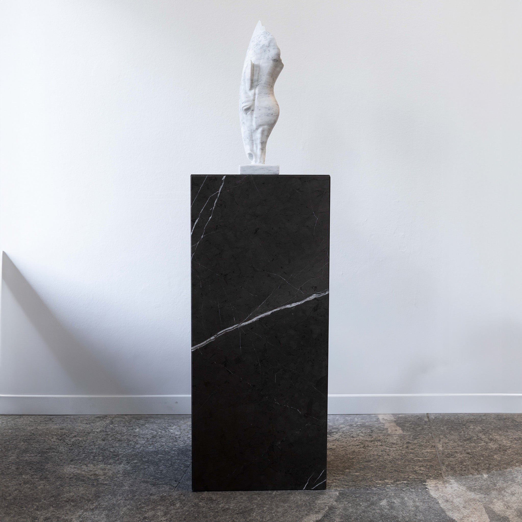 Pietra Plinth Pedestal