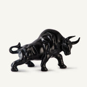 Ares Stier Skulptur