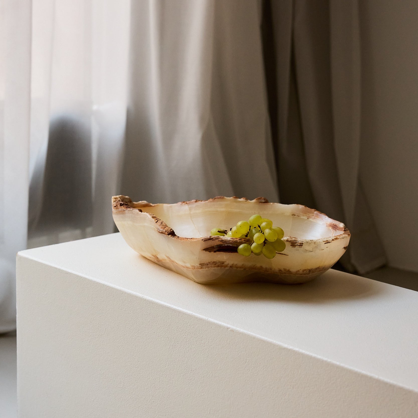 Beige brown onyx rough bowl