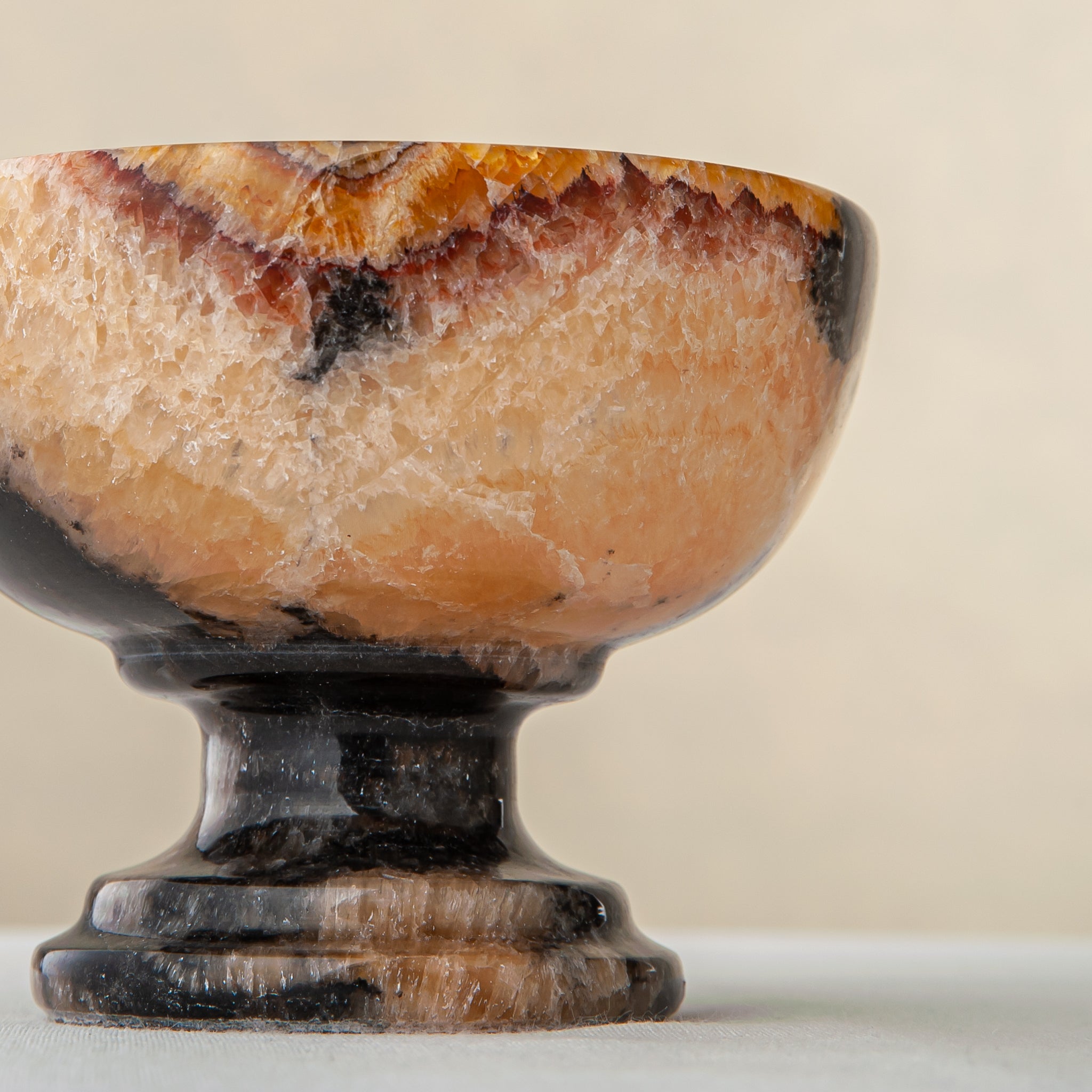 unique onyx bowl with translucent crystalline texture and bold contrast as centerpiece

