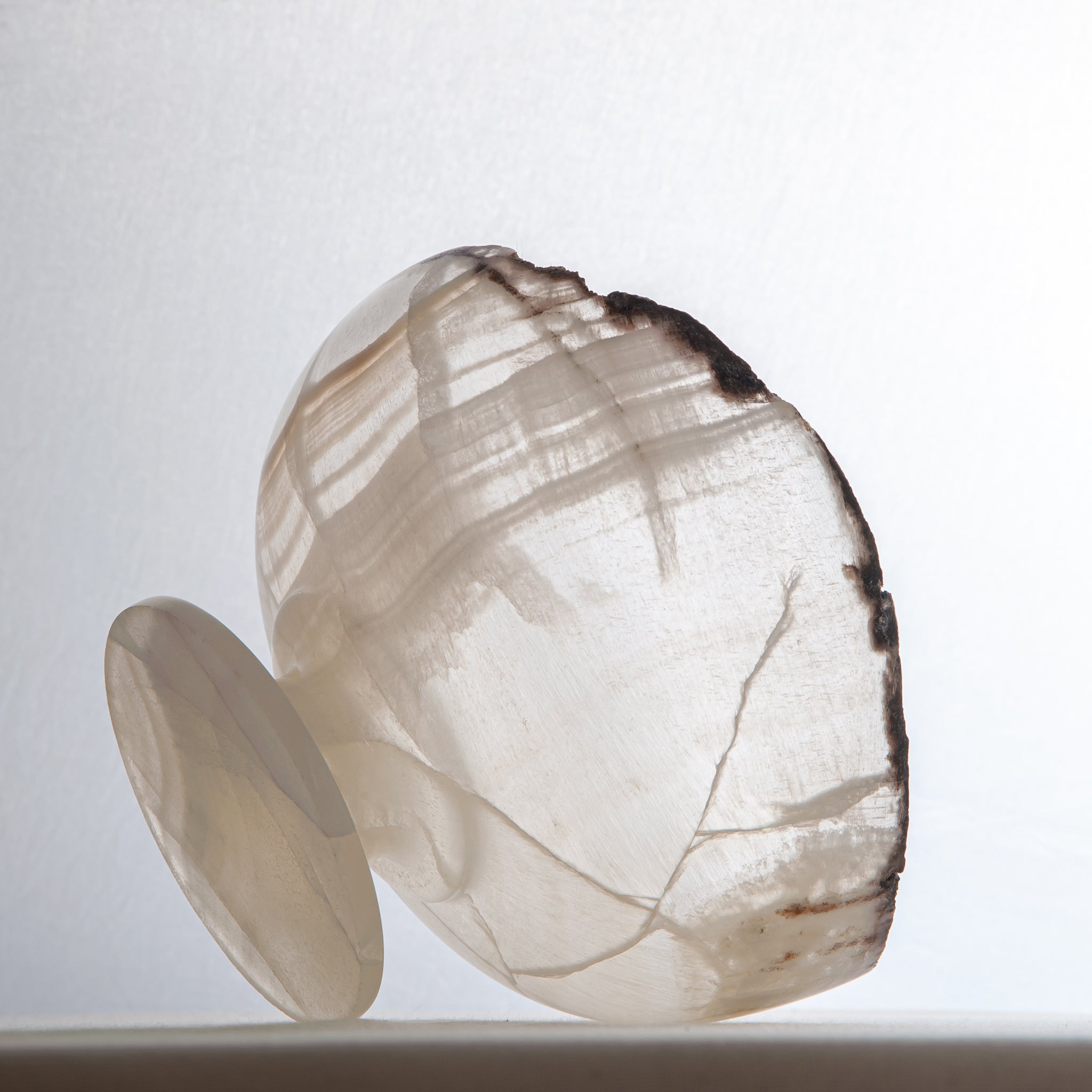 handcrafted onyx bowl ivory translucent stone with dark edge decorative centerpiece
